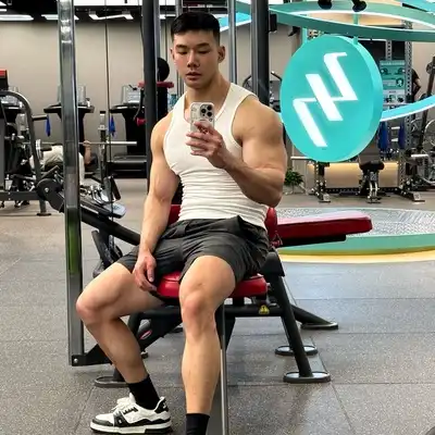 钟旭